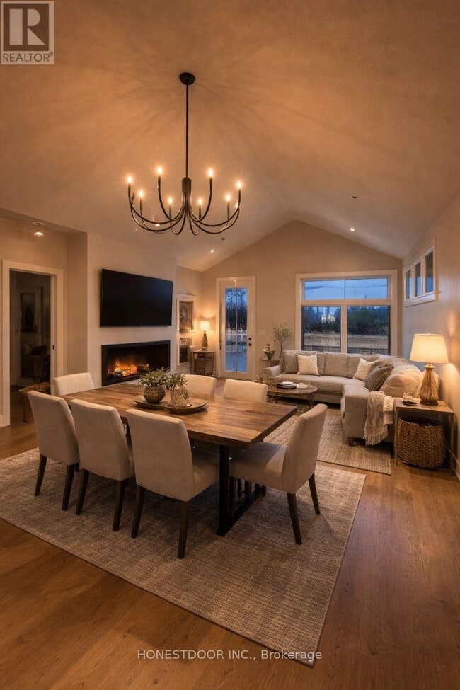 300 Hilversum Ln in Ottawa, ON - Building Photo - Building Photo