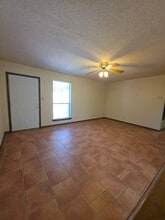 1022 N Parker Rd in Russellville, AR - Building Photo - Building Photo