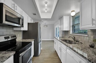 2610 Cheyenne St in Irving, TX - Building Photo - Building Photo