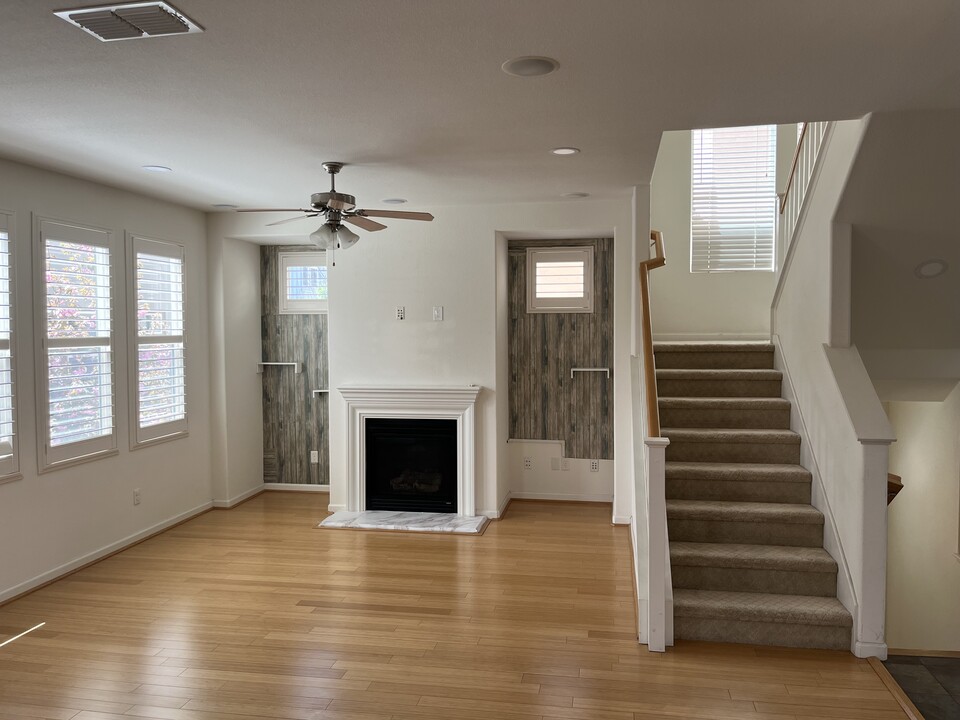 3336 Chartwell St in San Ramon, CA - Building Photo