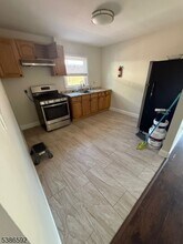 105 Norwood St in Newark, NJ - Building Photo - Building Photo