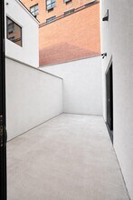 116 36th St in Union City, NJ - Building Photo - Building Photo