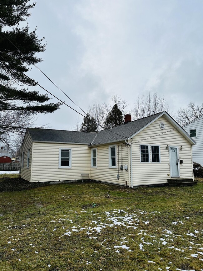 1470 E 332nd St in Eastlake, OH - Building Photo - Building Photo