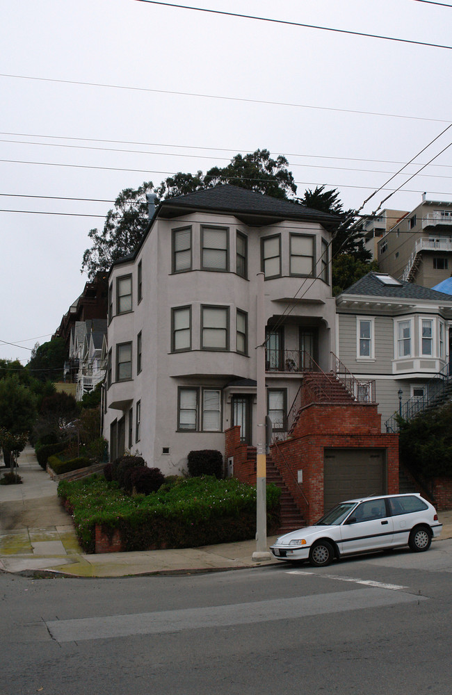 1494 Noe St in San Francisco, CA - Building Photo - Building Photo