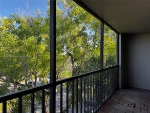 8540 SW 133rd Avenue Rd in Miami, FL - Building Photo - Building Photo