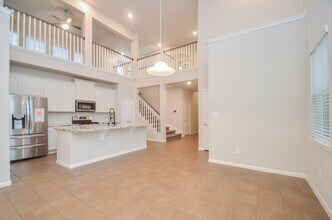 14154 Little River Dr in Baytown, TX - Foto de edificio - Building Photo