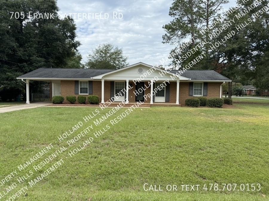 705 Frank Satterfield Rd in Perry, GA - Building Photo