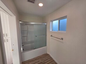 524 W Greenwood Ave in La Habra, CA - Building Photo - Building Photo