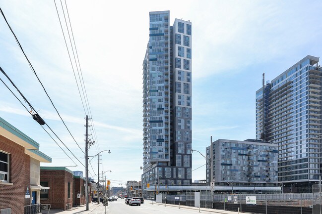 Regent Park: Block 27 in Toronto, ON - Building Photo - Building Photo