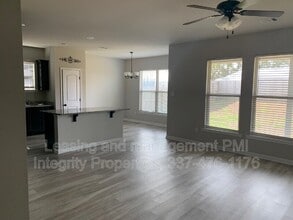 201 St Caillin St in Youngsville, LA - Building Photo - Building Photo