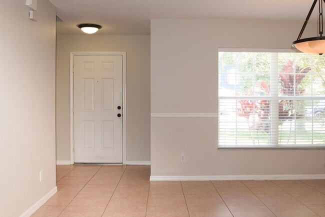 1645 Algonkin Loop in Orlando, FL - Building Photo - Building Photo