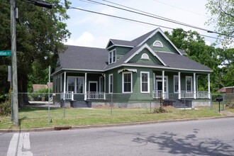 1968 Clinton Ave in Mobile, AL - Building Photo - Building Photo