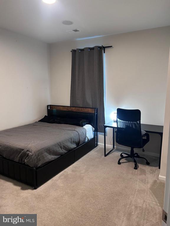 property at 3326 Tribune Ct