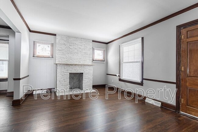 1731 S Crescent Ave in Independence, MO - Building Photo - Building Photo