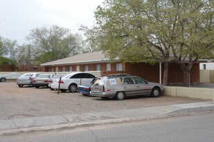 526-534 NE Virginia in Albuquerque, NM - Building Photo
