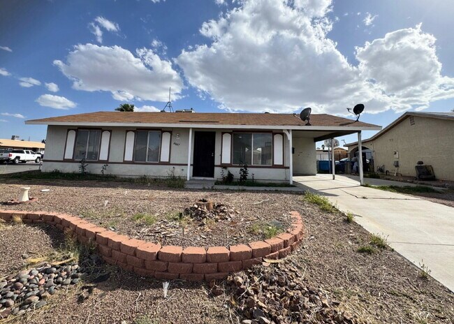 property at 4047 Maple Hill Rd