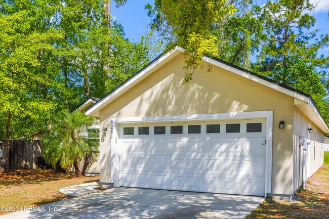8281 Maple St in Jacksonville, FL - Building Photo - Building Photo