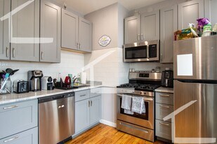 117 Elm St in Newton, MA - Building Photo