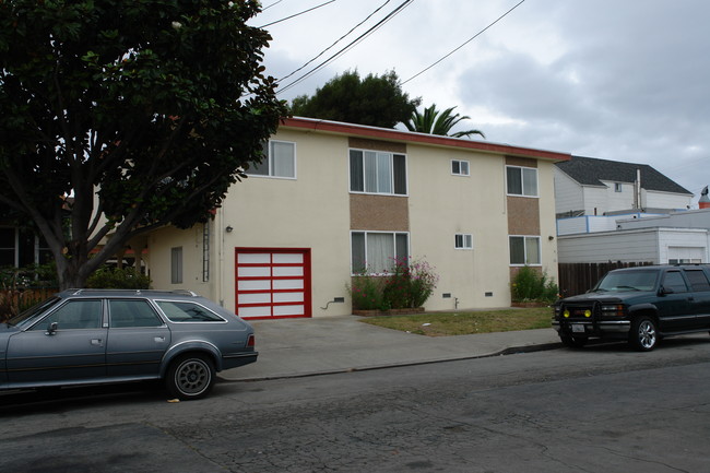 491 Milton Ave in San Bruno, CA - Building Photo - Building Photo