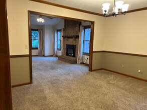 840 Westlake Dr in Troy, OH - Building Photo - Building Photo