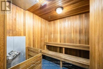 155 Beecroft Rd in Toronto, ON - Building Photo - Building Photo