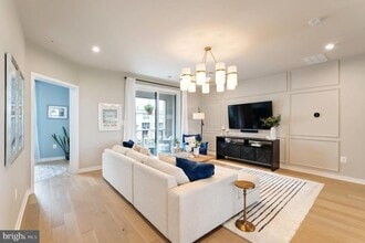 22405 Claude Moore Dr in Ashburn, VA - Building Photo - Building Photo