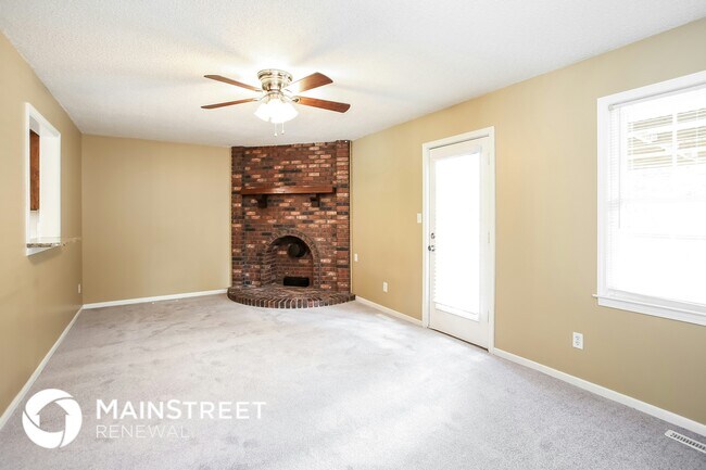 16317 McKinley St in Belton, MO - Building Photo - Building Photo