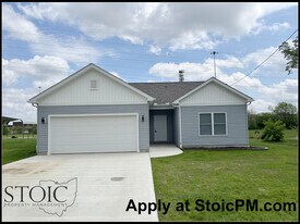 224 Emmit Ave in Columbus, OH - Building Photo