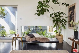 1201 Cabrillo Ave in Los Angeles, CA - Building Photo - Building Photo