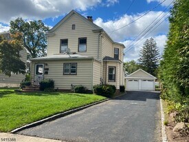610 Downer St in Westfield, NJ - Building Photo