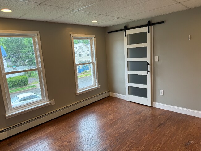 136 Sharpe St in Kingston, PA - Building Photo - Building Photo
