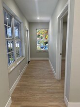 3095 W Flagler St in Miami, FL - Building Photo - Building Photo