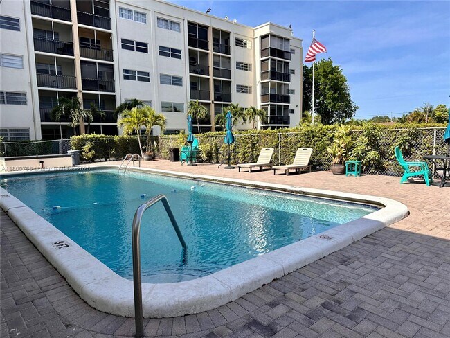 property at 220 SW 9th Ave