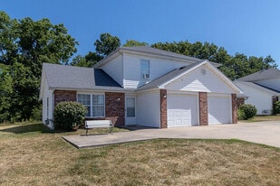 1625 Bold Ruler Ct in Columbia, MO - Building Photo