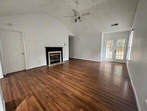 597 Bloomover St in Concord, NC - Building Photo - Building Photo