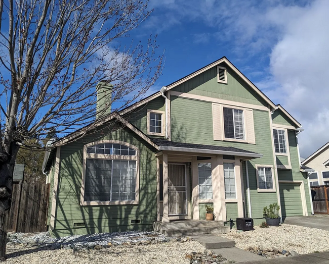 property at 941 Beechwood Cir