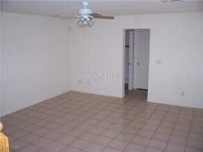 1774 Silver Knoll Ave in Las Vegas, NV - Building Photo - Building Photo