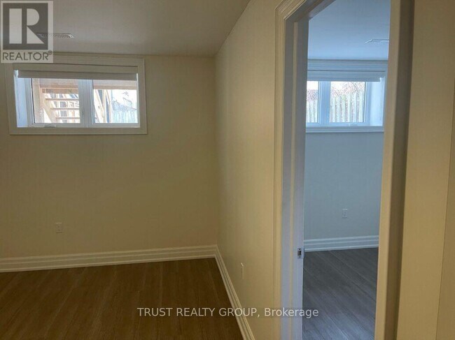129 Coleridge Ave