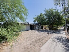 1808 W Thomas Rd in Phoenix, AZ - Building Photo - Building Photo