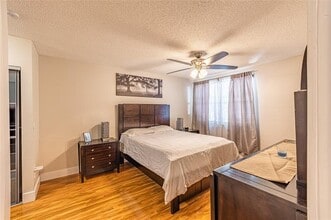 9871 NW 2nd Ct in Plantation, FL - Building Photo - Building Photo