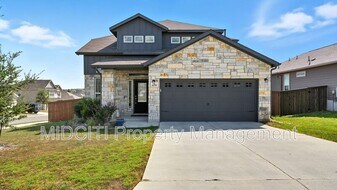 6370 Tarrant Hl in Schertz, TX - Building Photo
