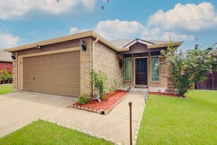 18915 N Lyford Dr in Katy, TX - Building Photo