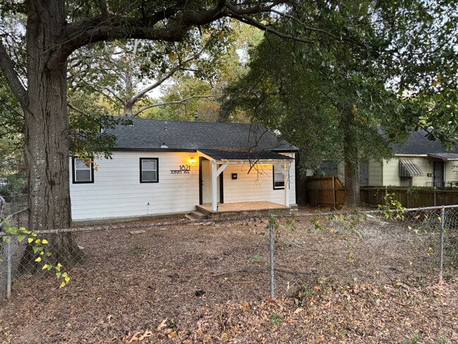 1821 Jenkins Ave in Shreveport, LA - Building Photo - Building Photo
