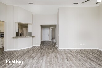 1033 Hardwood Dr in Valrico, FL - Building Photo - Building Photo