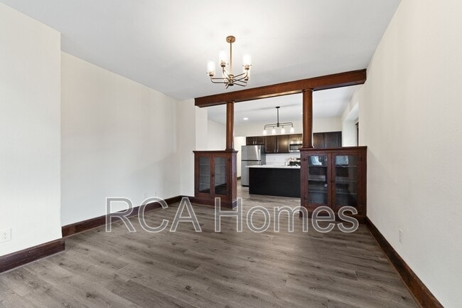 property at 1306 Woodlawn Ave