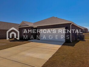 17 Moon Dr in Scottsboro, AL - Building Photo - Building Photo