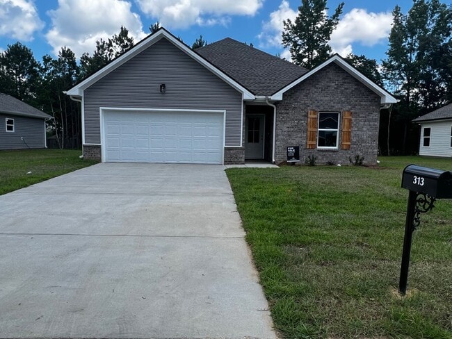 313 Kennesaw Ave in Bay Minette, AL - Building Photo - Building Photo