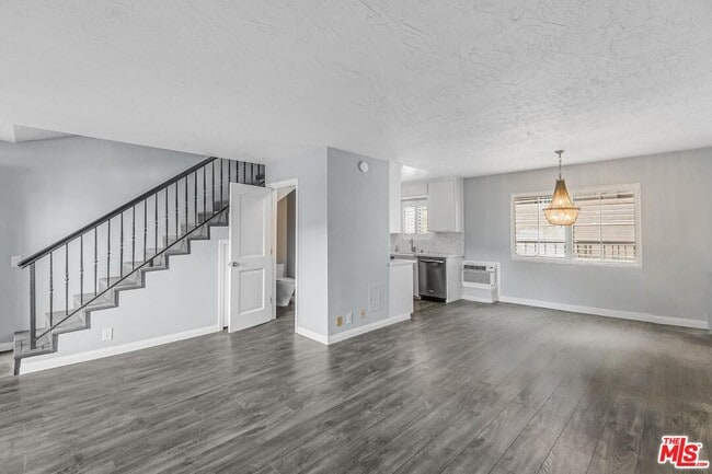 property at 12119 Rochester Ave