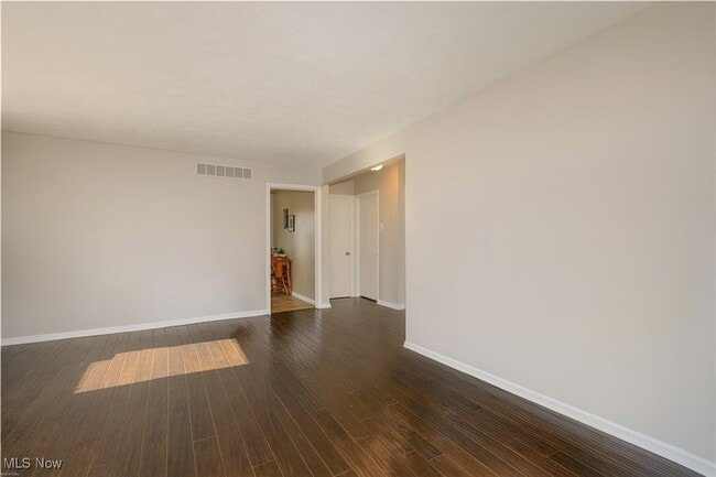 property at 2914 Burnham Jump Dr