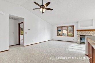 5116 Stoney Creek Ct in Rapid City, SD - Building Photo - Building Photo